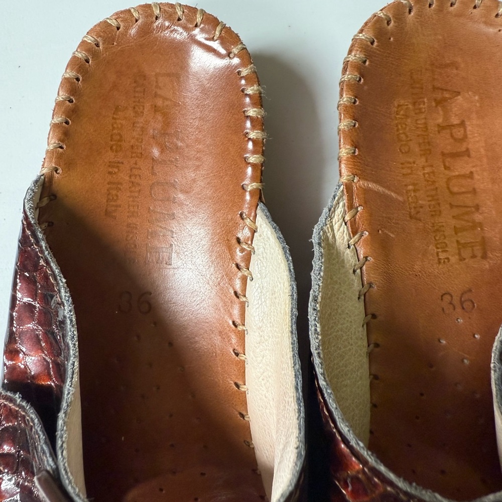 La Plume Brown Leather Sandals - Picture 6 of 12
